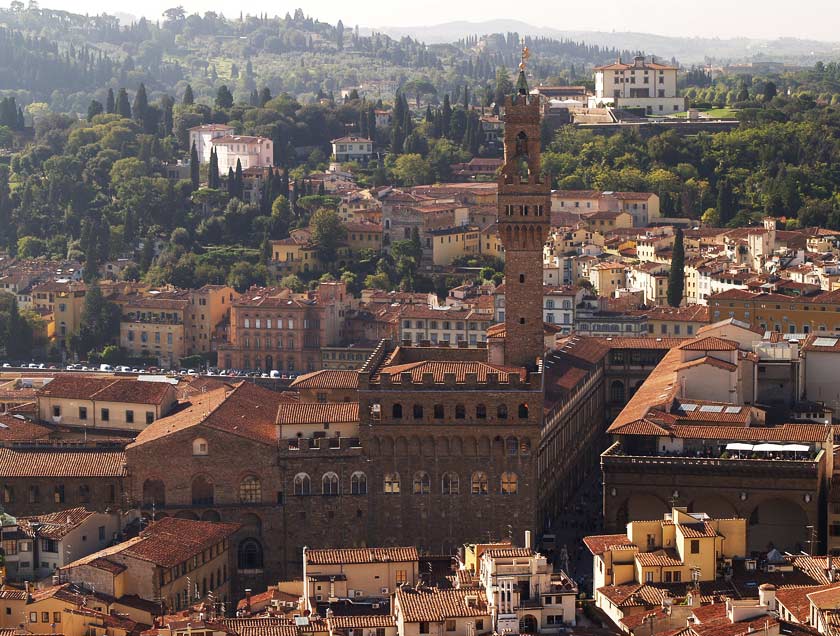 Palazzo-Vecchio-Rivalry between Raphael, Leonardo and Michelangelo